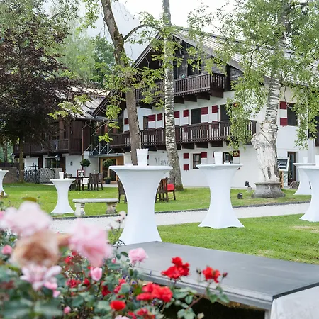 Schloss Prielau Hotel & Restaurants-3
