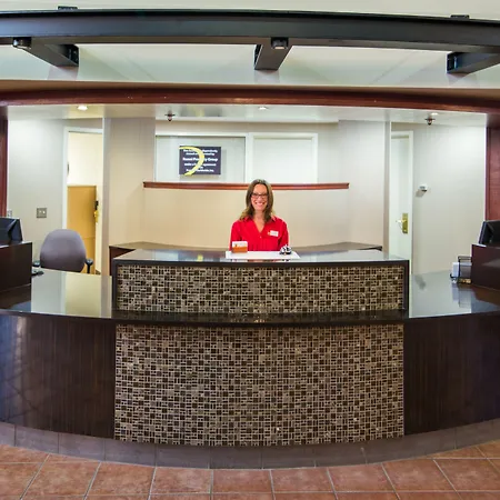 Super 8 By Wyndham Sherwood Park/Edmonton Area-3