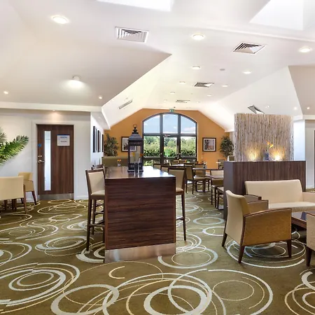Holiday Inn Express Colchester By Ihg-3