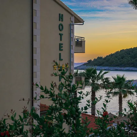 Hotel Fortuna-3