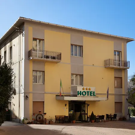 Parking Hotel Giardino-3