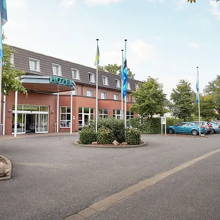 Van Der Valk Landhotel Spornitz-3