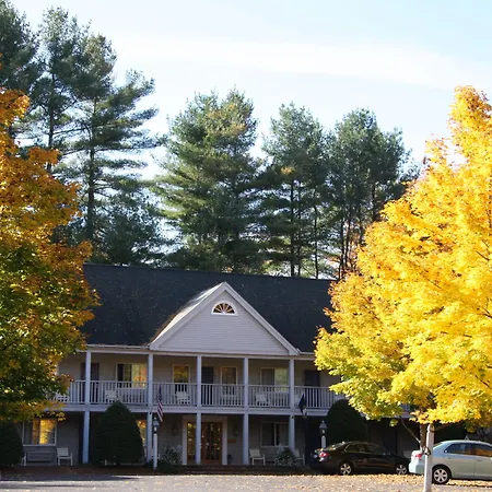 Riverhouse By Weekender Formerly Jack Daniels Inn-3