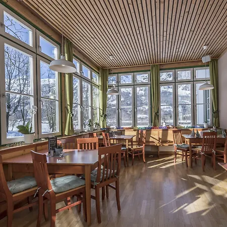 Jufa Hotel Grundlsee-2