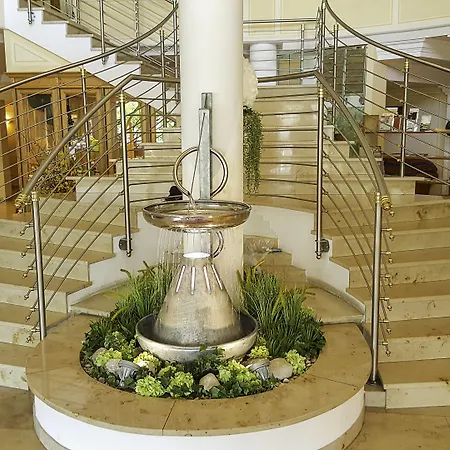 Wohlfuehlhotel Schiestl-3