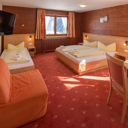 T3 Alpenhotel Garfrescha-3