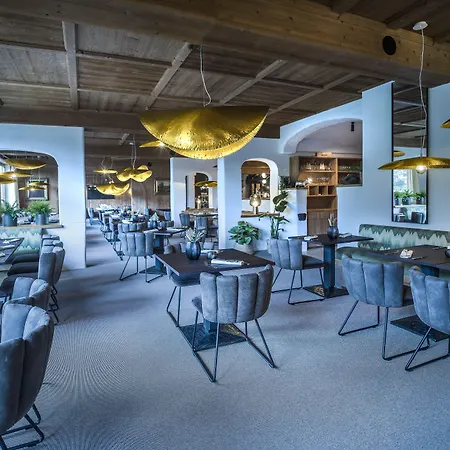 Hotel Tiefenbrunner-2