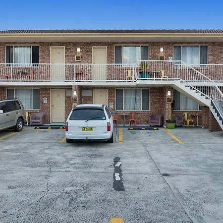 Buccaneer Motel-2