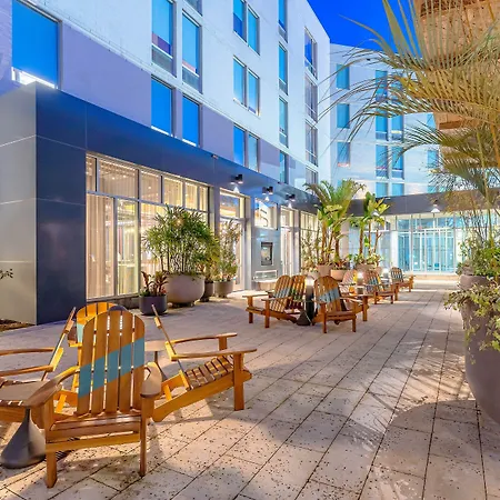 Aloft By Marriott Jacksonville Tapestry Park-3