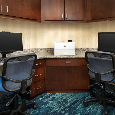 Hampton Inn & Suites Holly Springs-3