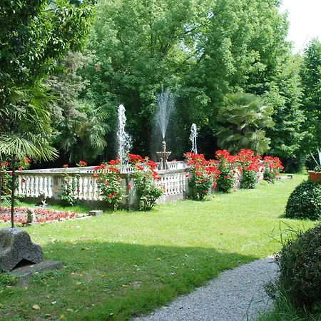 Hotel Villa Luppis-2
