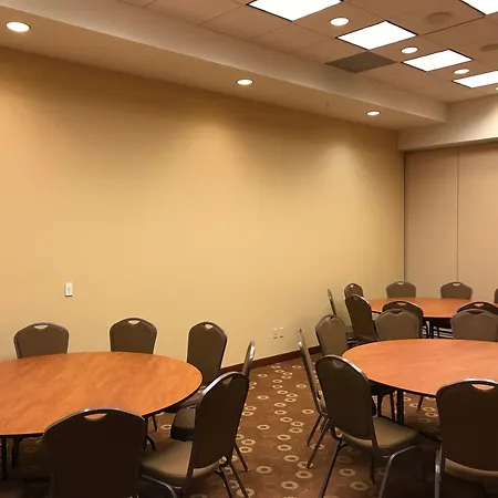Hyatt Place Des Moines Downtown-3
