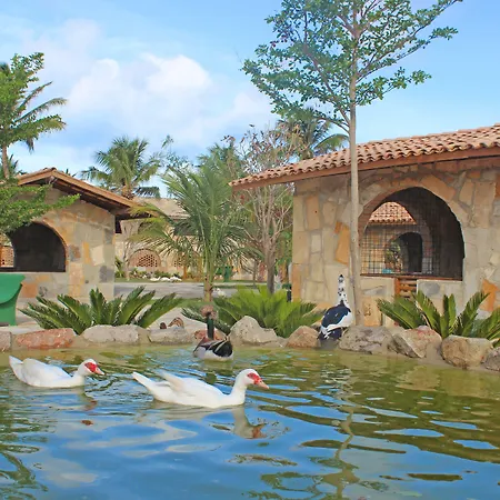 Hotel Parque Das Fontes-3