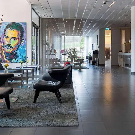 Park Inn by Radisson Malmö-2