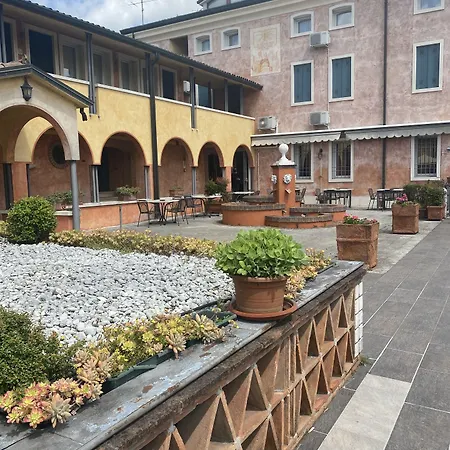 Hotel Il Chiostro-2