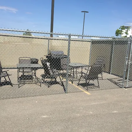 Quality Inn & Suites Thompson-3