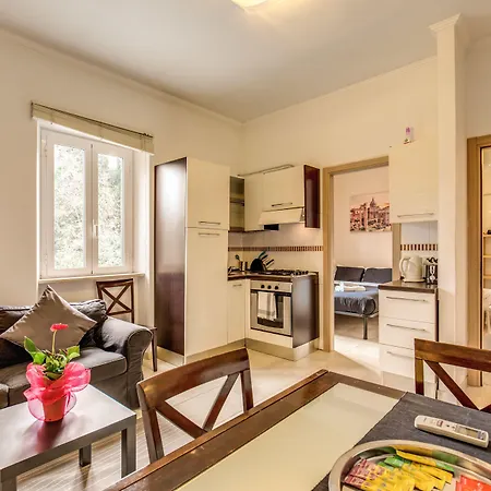 Aurelia Vatican Apartments-2