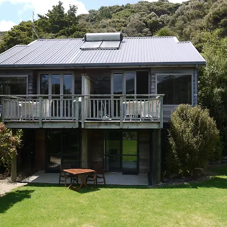 Bay Of Islands Holiday Apartments-2