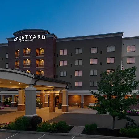 Courtyard By Marriott Buffalo Airport-3