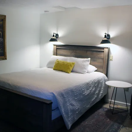 Silverton Inn & Suites-3