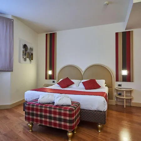 Hotel Centrale Best Western Signature Collection-2
