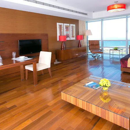 Fraser Suites Doha-3