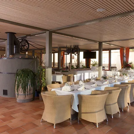 JUFA Hotel Weinviertel - Eselsmühle-2