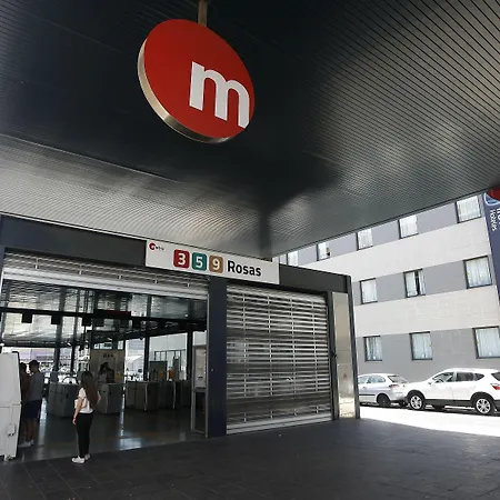 Travelodge Valencia Aeropuerto-2