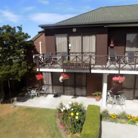 Garden City Motel-3