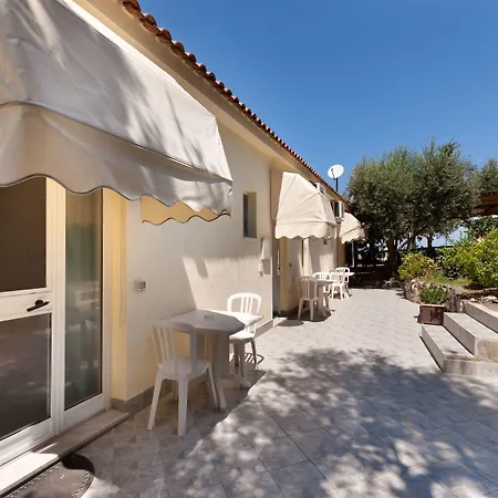 Villaggio Villa Lubrense-3