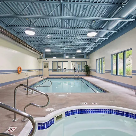 Glenwood Inn & Suites-3