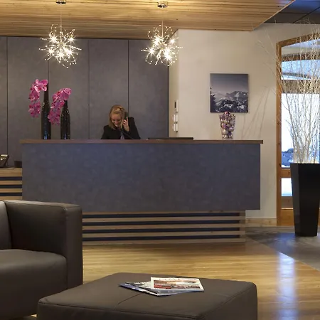 Le Chalet Du Mont Vallon Spa Resort-3