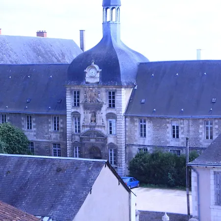 Hotel Au Chapon Fin-3