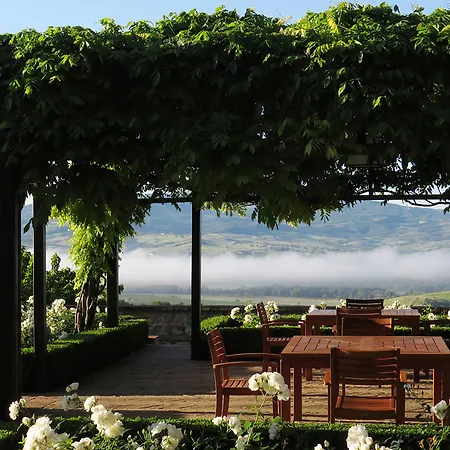 Castello Banfi - Il Borgo - Relais et Chateaux-2