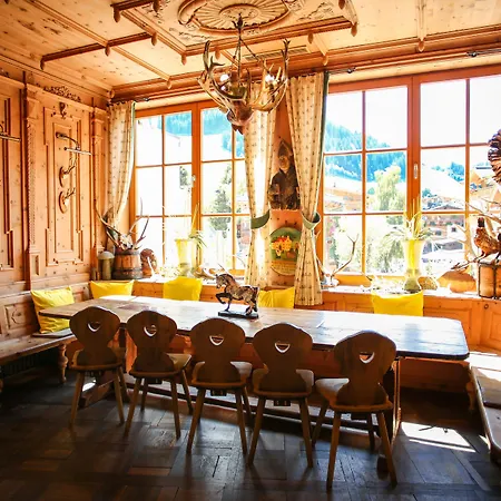 Stammhaus Im Hotel Alpine Palace-2
