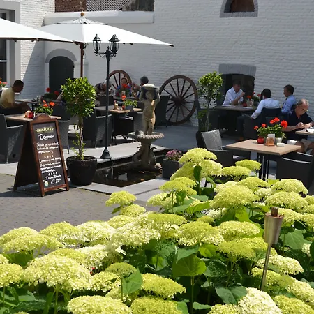 Hotel Kasteel Doenrade-2