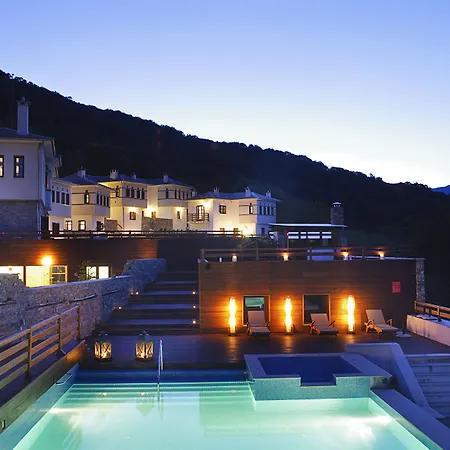 12 Months Resort & Spa-3