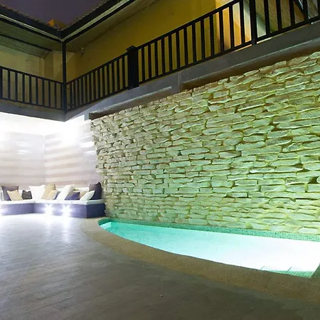The Rhino Resort Hotel & Spa-3
