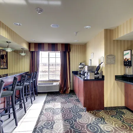 Cobblestone Hotel - Wayne-3