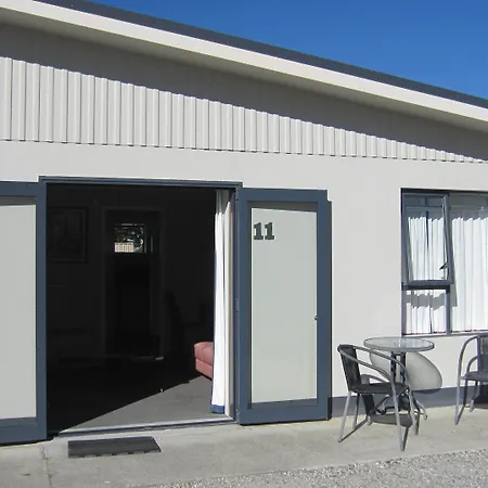 Cromwell Motel-2