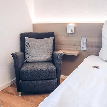 Hotel Kalenborner Höhe-2