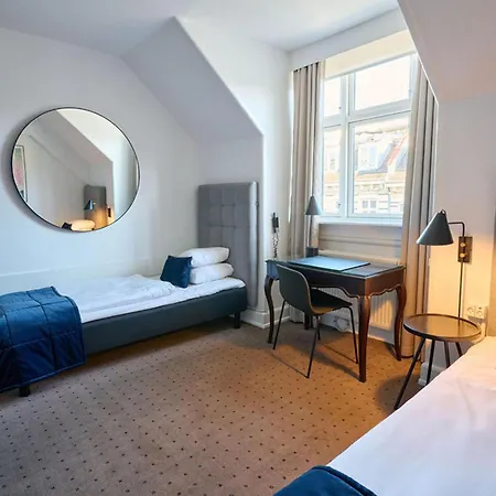 Best Western Plus Hotel Hebron-3