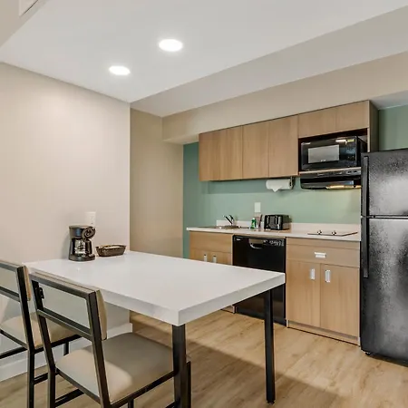 Mainstay Suites Springfield South - Battlefield Rd-2