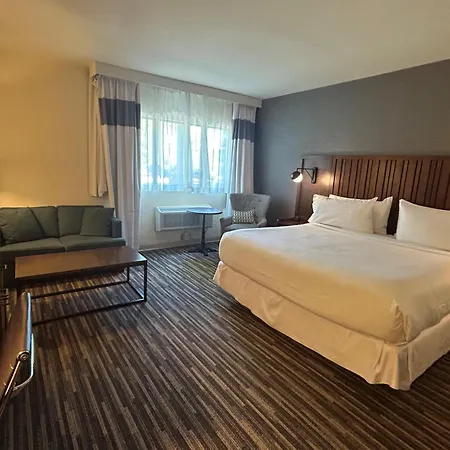 Best Western Premier Plainview-Long Island Hotel-3