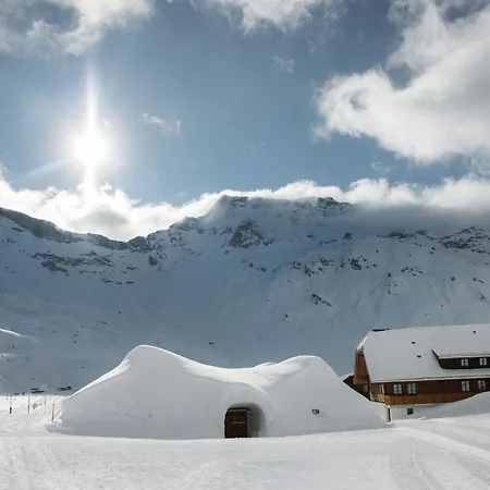 Berg-&Naturhotel Engstligenalp-3