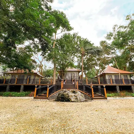 Lascalas Resort And Luxury Estate-3