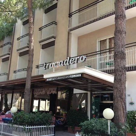 Hotel Trocadero-2