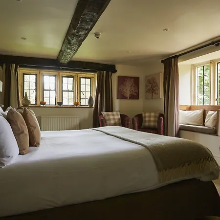 The Slaughters Country Inn-2