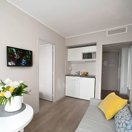 Residhome Marseille Saint-Charles-3
