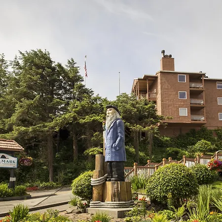 Hallmark Resort In Cannon Beach-3